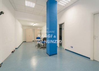 0013.jpg - Locale Commerciale Via delle Fratte, Frascati - foto 13