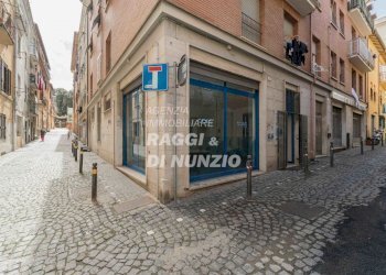 0020.jpg - Locale Commerciale Via delle Fratte, Frascati - foto 20