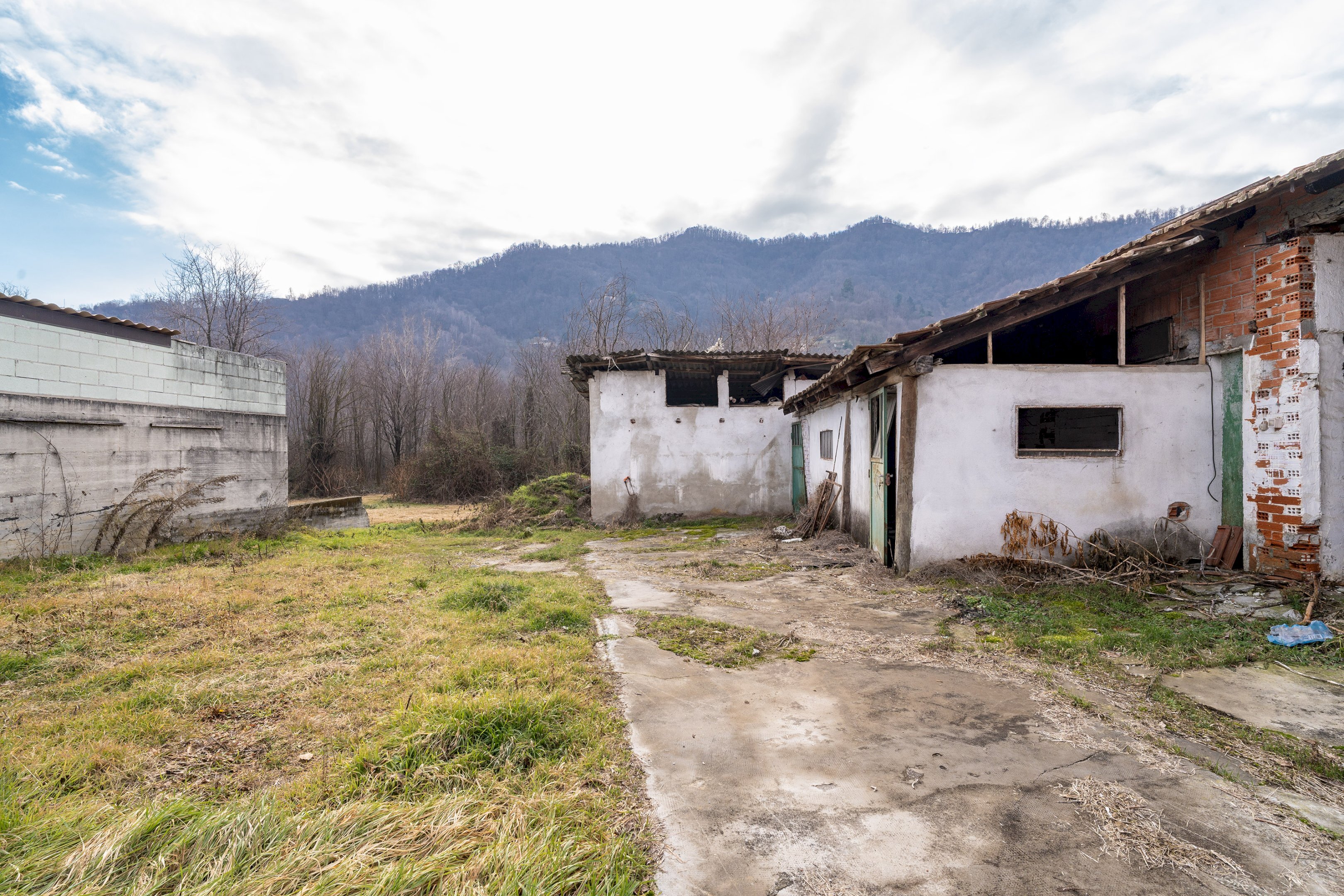 Warehouse Via San Martino, 46, Barge - photo 2