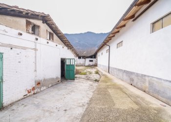 Magazzino Via San Martino, 46, Barge - foto 3