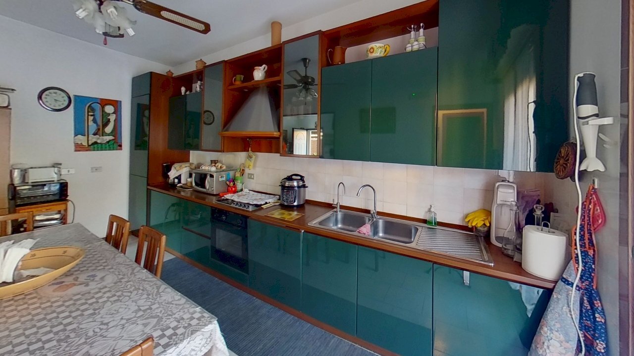 VG-RIF-82948-Kitchen.jpg - Semi-detached house Viareggio - photo 1