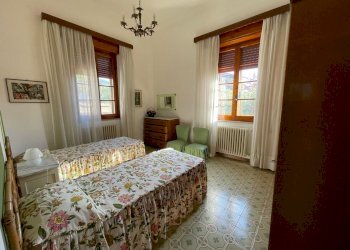 WhatsApp Image 2021-10-28 at 10.31.28 (4).jpeg - Villa Camaiore - foto 18