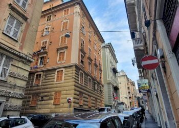 Facciata - Quadrilocale via Massimo d'Azeglio, 1, Genova (zona Sampierdarena) - foto 10