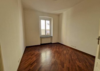 Soggiorno - Quadrilocale via Massimo d'Azeglio, 1, Genova (zona Sampierdarena) - foto 15