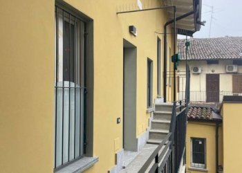 Balcone - Three-room apartment via Luigi Cingia, Lodi - photo 21
