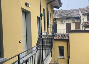 Balcone - Three-room apartment via Luigi Cingia, Lodi - photo 46