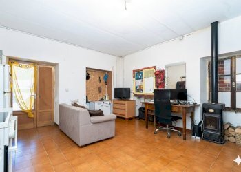 Casa semi indipendente via IV Novembre, 151, Pradleves - foto 3