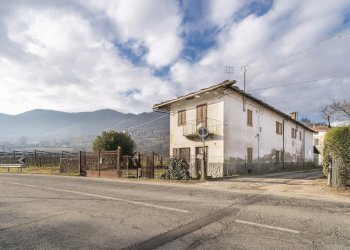 Casa indipendente Via Provinciale Saluzzo, 12, Barge - foto 3