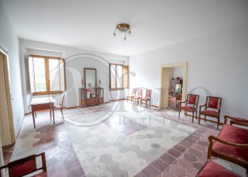 Rustico Via Limanti, Paterno - foto 2