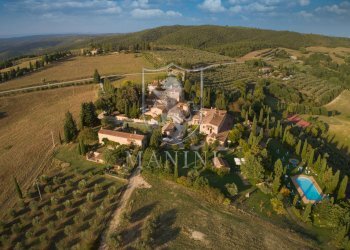 Castle Asciano - photo 4