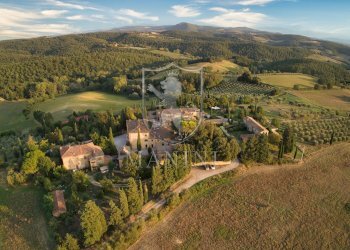 Castle Asciano - photo 7