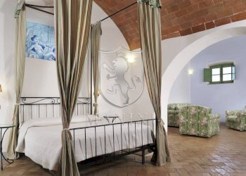 Castle Asciano - photo 9