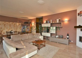 6.jpg - Casa indipendente Banchette - foto 6