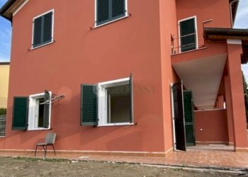 85912d29-cf22-4cf0-bff6-7bf51fa27aa6.jpg - One-room apartment Via Ghiarettolo 68, Sarzana - photo 11
