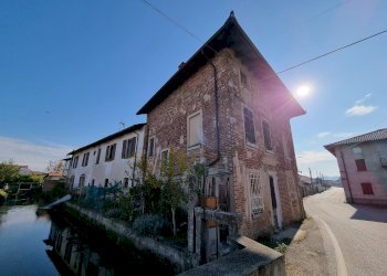 Casa indipendente Corso Duca d'aosta, 32, Fontanetto Po - foto 2