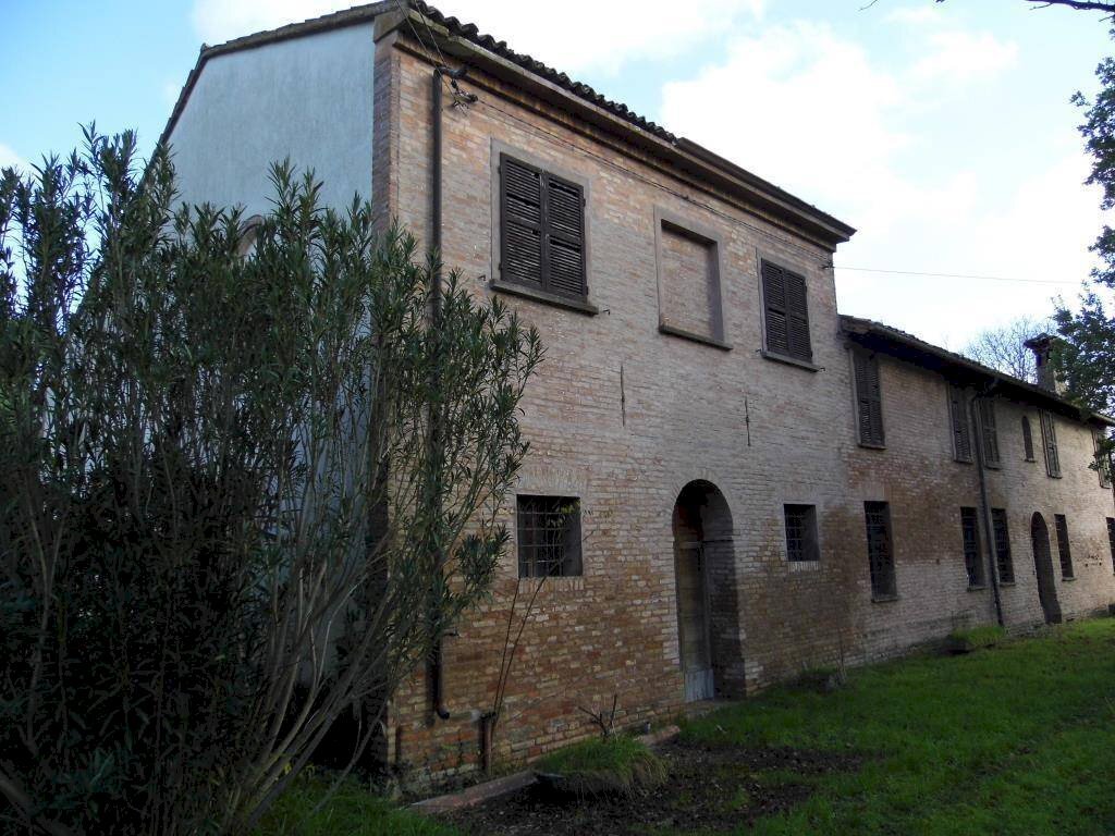 Townhouse Ravenna (neighborhood Savarna) - photo 1