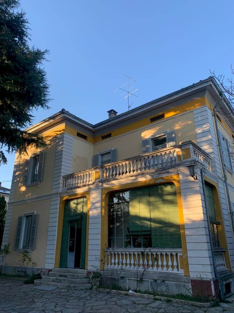 Villa VIA CADORNA 6, Erba - foto 2