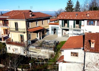 Proprietà - Casa indipendente strada Provinciale delle Langhe, Belvedere Langhe - foto 4