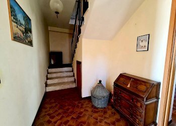 Scala - Casa indipendente strada Provinciale delle Langhe, Belvedere Langhe - foto 11