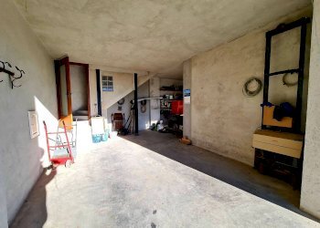 Garage - Casa indipendente strada Provinciale delle Langhe, Belvedere Langhe - foto 18