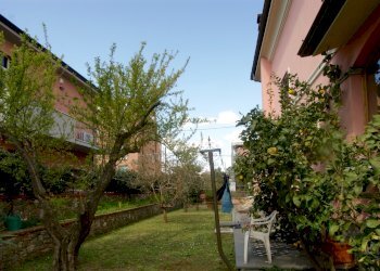 DSC04762.jpg - Villa Sarzana - foto 4