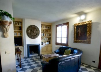 DSC04751.jpg - Villa Sarzana - foto 7