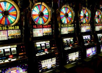 slot-machine.jpg - Bar - Tabacchi - Ricevitoria Lucca - foto 7