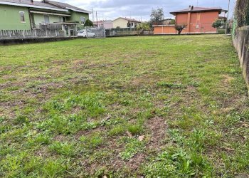 6.jpg - Terreno edificabile Suisio - foto 6