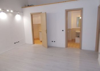 SERVIZI - Appartamento via Piave, Roma (zona Centro Storico) - foto 13