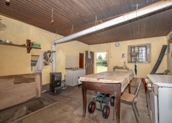 Portion of a house Via Becetto, 8, Barge - photo 13