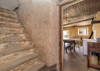 Portion of a house Via Becetto, 8, Barge - photo 21