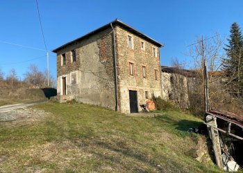 WhatsApp Image 2021-12-18 at 14.22.46.jpeg - Rustico Via Sbernero 9, Mioglia - foto 1