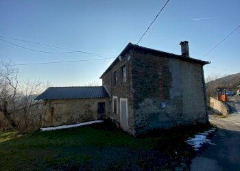 WhatsApp Image 2021-12-18 at 14.22.46 (2).jpeg - Rustico Via Sbernero 9, Mioglia - foto 4