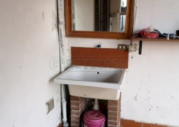 IMG_20211221_150949.jpg - Trilocale Via Cinque Case, Santa Maria a Monte - foto 10