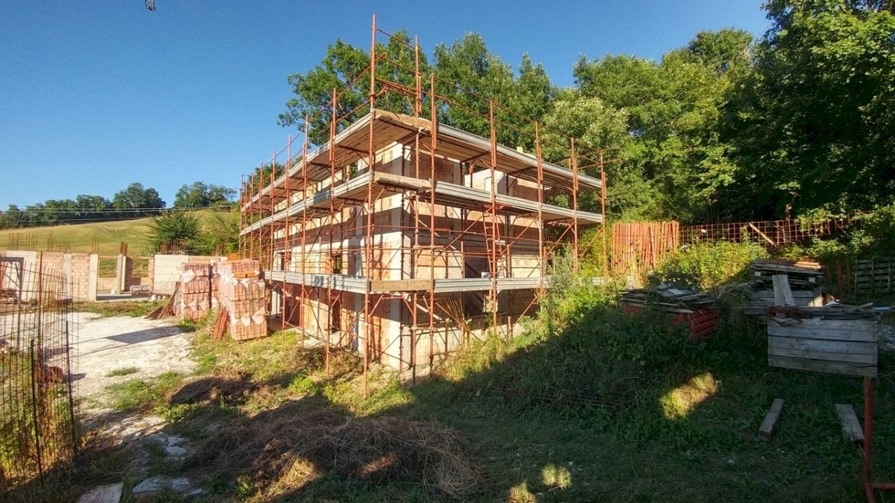 20250729_181216_HDR (FILEminimizer).jpg - Villa Valsamoggia - foto 1