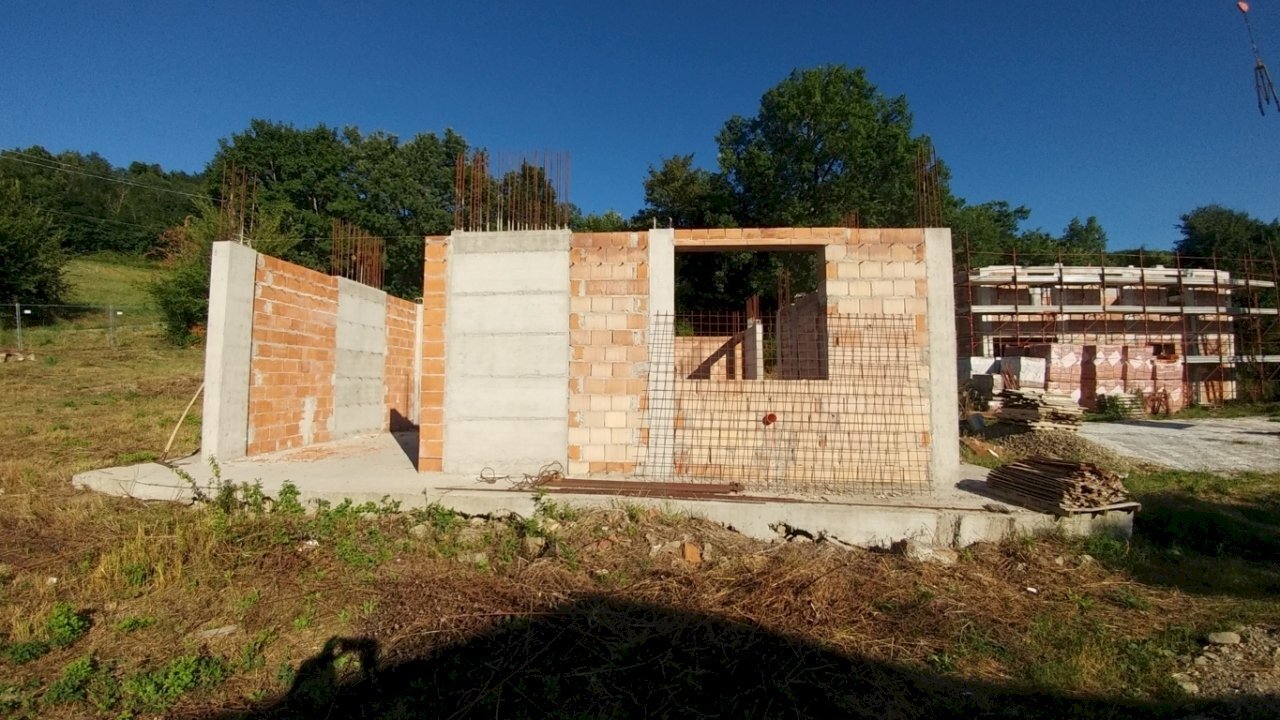 20250729_181118 (FILEminimizer).jpg - Villa Valsamoggia - foto 3