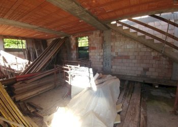 20250729_181427 (FILEminimizer).jpg - Villa Valsamoggia - foto 16
