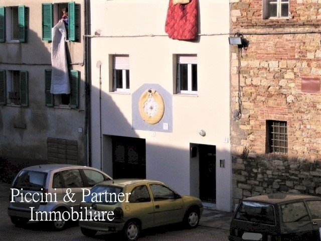 01.jpg - Townhouse Via Interna Mugnano 1, Perugia - photo 1