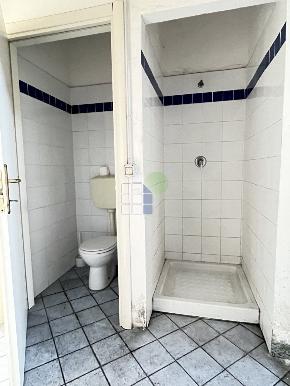 Servizi - Commercial Premises Via Del Marzocco 40, Livorno - photo 3