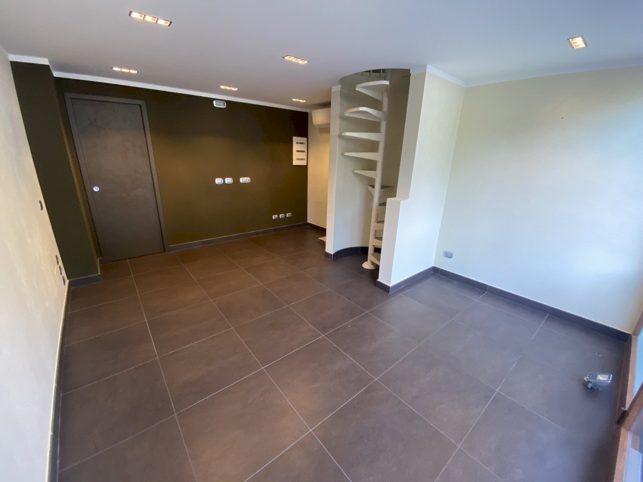 2.jpg - Locale Commerciale Via Rimembranza, Sestri Levante - foto 2