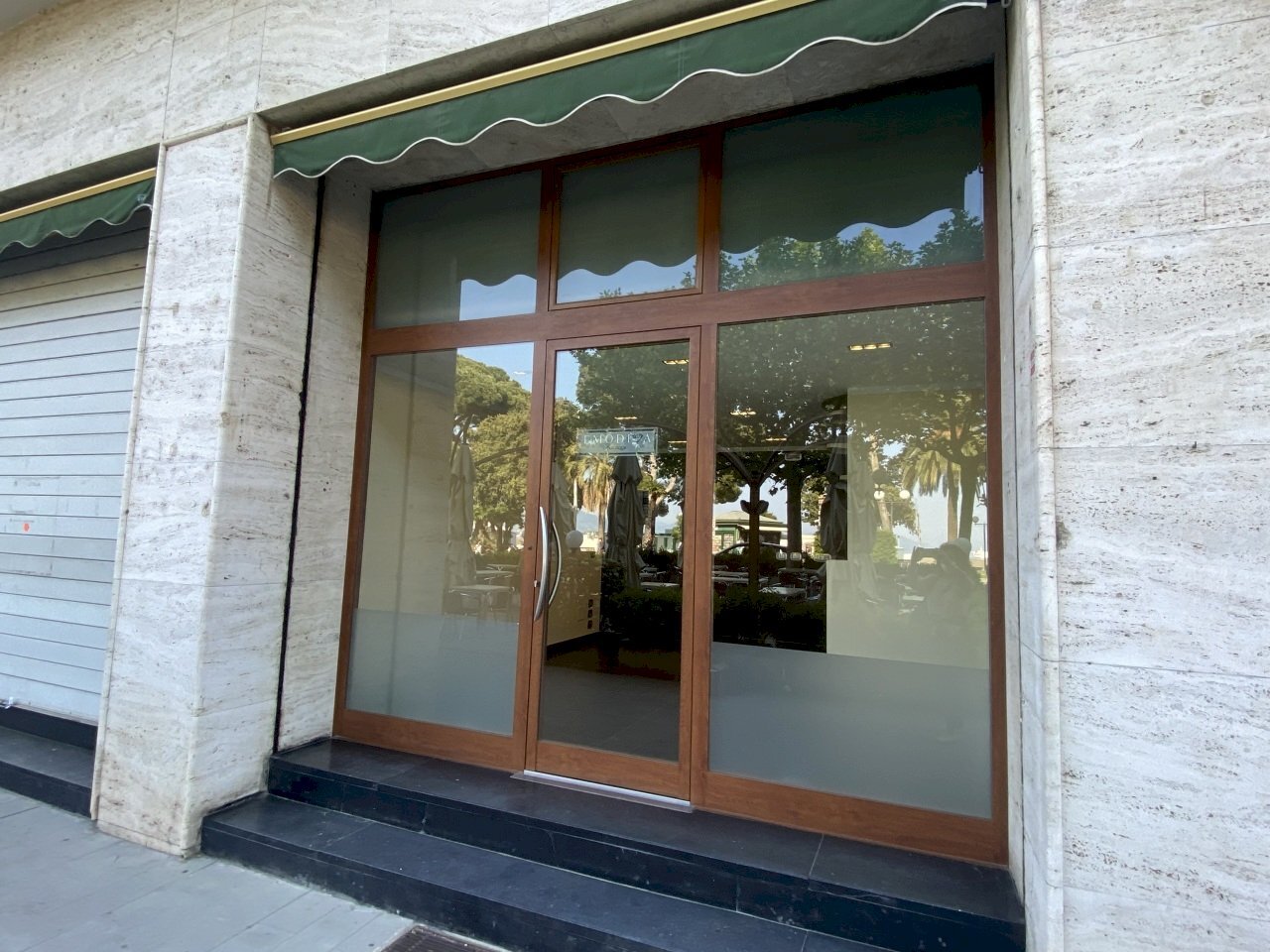 1.jpg - Locale Commerciale Via Rimembranza, Sestri Levante - foto 1