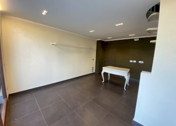 IMG_5457.JPG - Locale Commerciale Via Rimembranza, Sestri Levante - foto 8