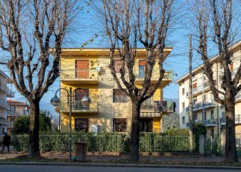 Esterna - Bilocale Via Piave, 32, Dronero - foto 1