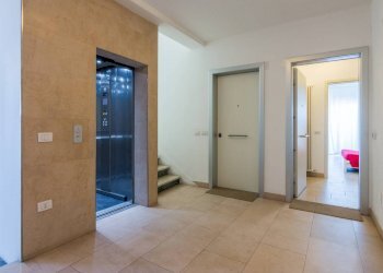 INGRESSO - Two-room apartment via Cesare Battisti, Gabicce Mare - photo 12