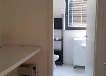 20170111_084946.jpg - Locale Commerciale Via de Gasperi 95/H, Lucca - foto 2