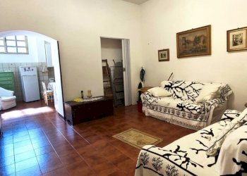 WhatsApp Image 2025-06-11 at 16.47.43.jpeg - Quadrilocale Via Roma 68, San Felice Circeo - foto 1