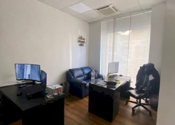 Ufficio - Shop via Monfalcone, 55, Torino (neighborhood Santa Rita) - photo 1
