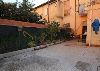 GIARDINO - Appartamento Via Augusto Righi 14, Livorno - foto 1