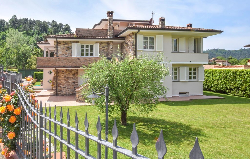 itv913_main_01.jpg - Villa Camaiore - foto 1