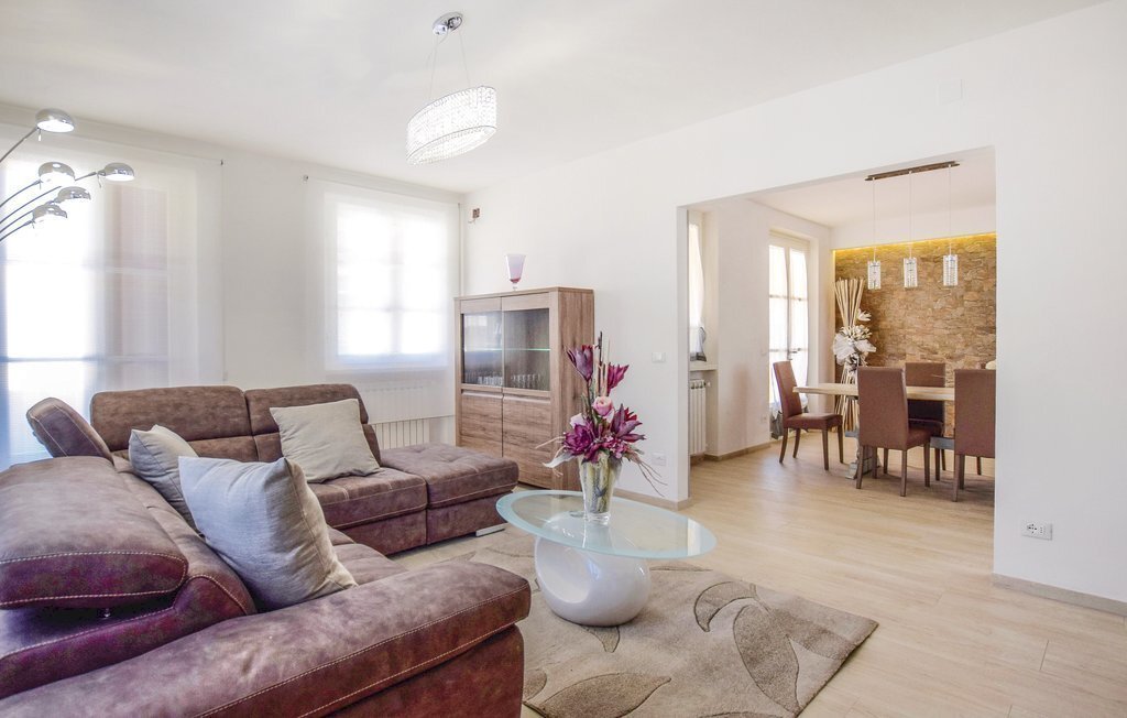 itv913_living_01.jpg - Villa Camaiore - foto 2